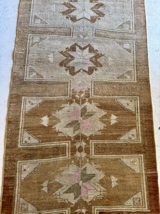 Vintage Turkish Wool Runner in Neutrals
